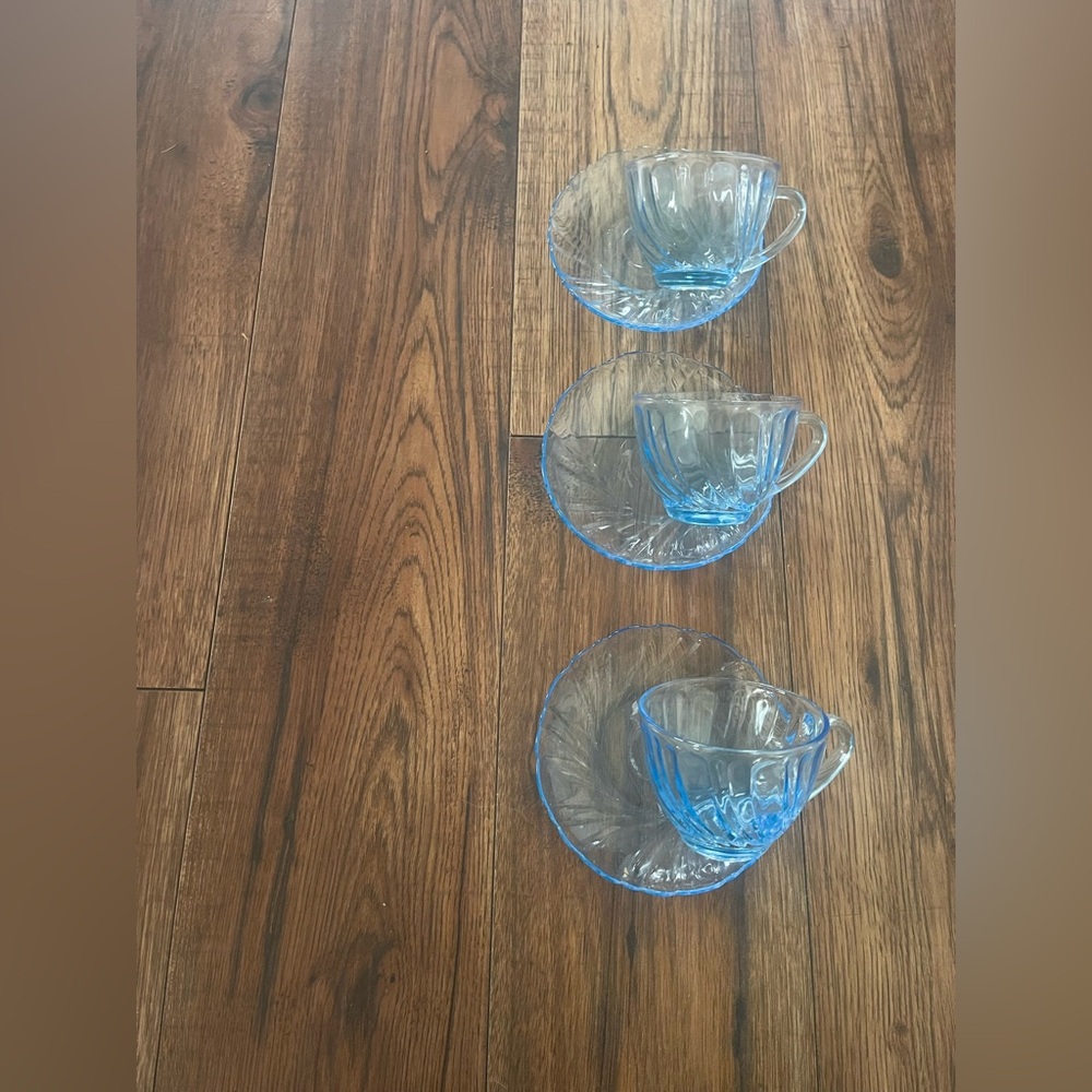 VINTAGE Set of 3 Ice Blue Swirl Glass Teacups and Saucers | KIG Indonesia